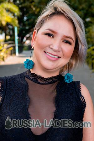 207186 - Diana Age: 37 - Colombia